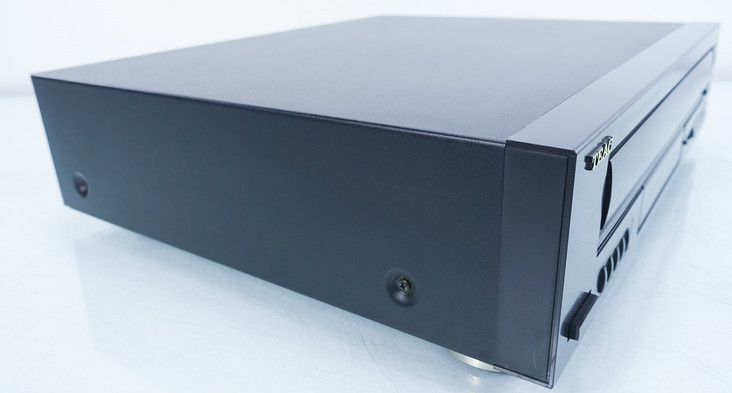 TEAC PD-D2390 5 Disc CD Changer / Player