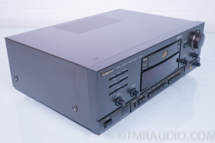 Technics RS-DC10 Digital Compact Cassette Deck