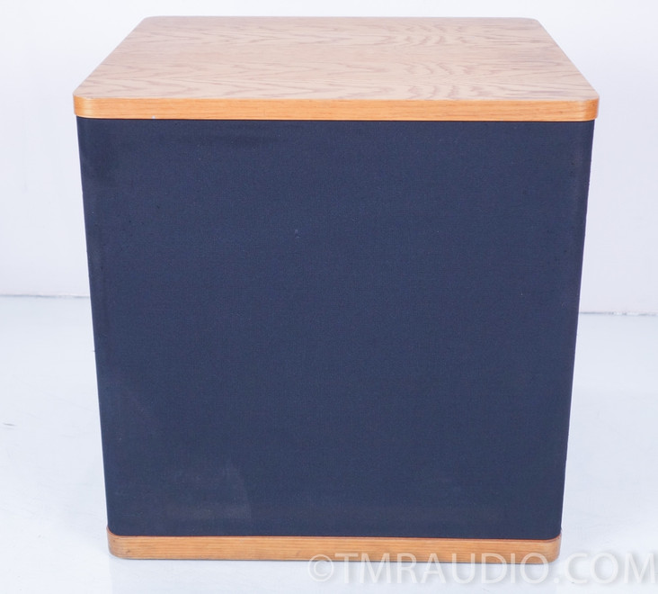 Vandersteen 2W Powered Subwoofer and W-X2 Crossover