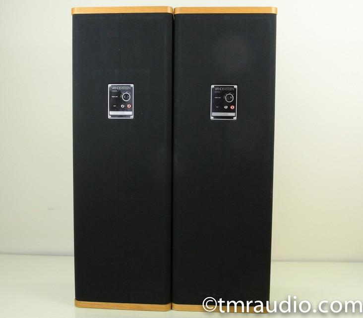 Vandersteen Model 1B Floorstanding Speakers in Factory Boxes