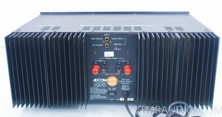 Adcom GFA-555 Mono / Stereo Power Amplifier
