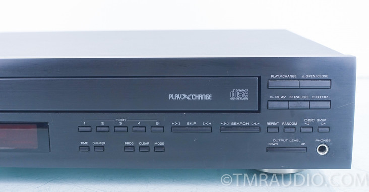 Yamaha CDC-635 5 Disc CD Changer / Player