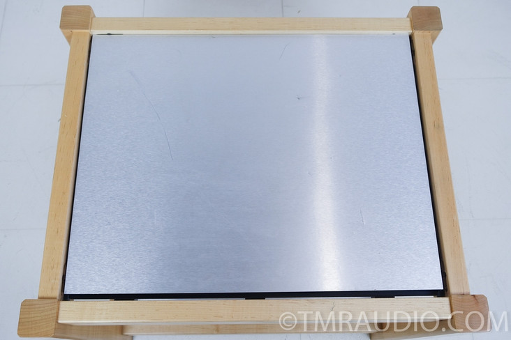 Zoethecus Audio Rack