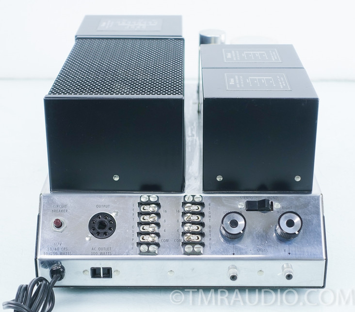 McIntosh MC250 Stereo Power Amplifier 1