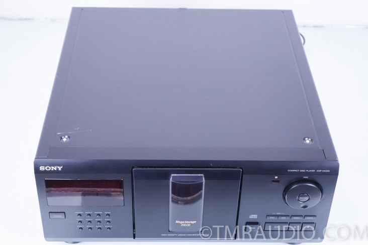 Sony CDP-CX225 200 Disc CD Changer / Player 1