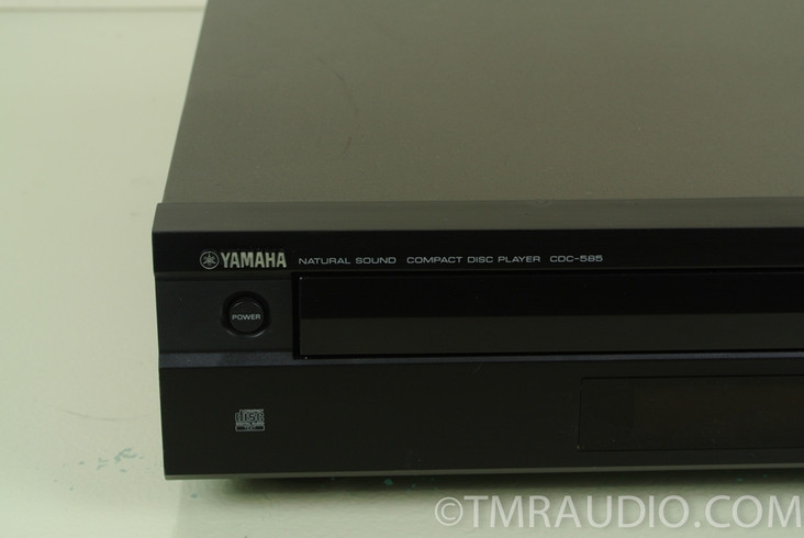 Yamaha CDC-585 5 Disc CD Changer / Player 1