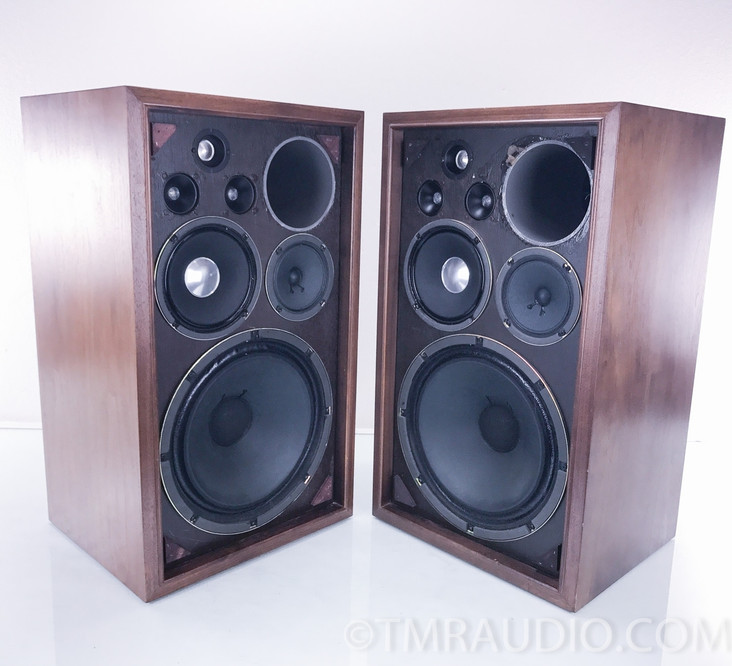 Sansui SP-2000 Vintage Floorstanding Speakers; Pair (SOLD)