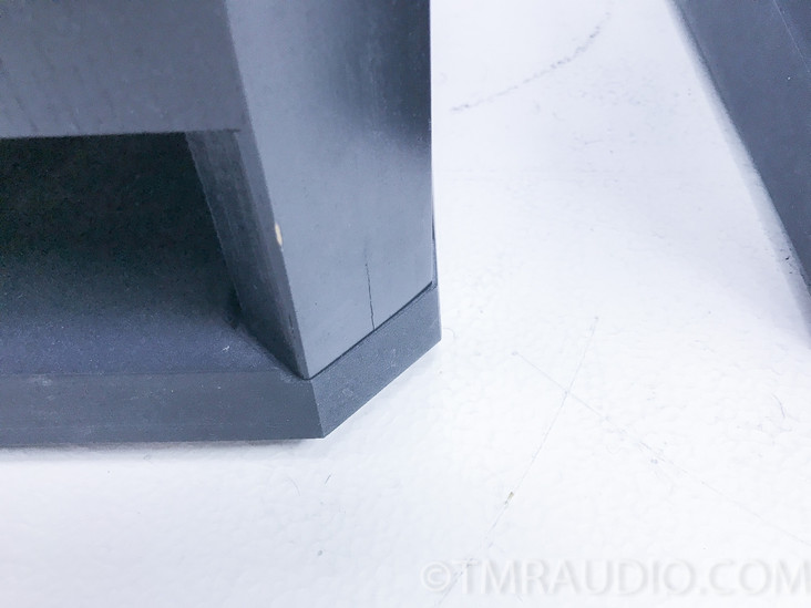 B&W 801 Nautilus Floorstanding Speakers; Pair; Bowers & Wilkins
