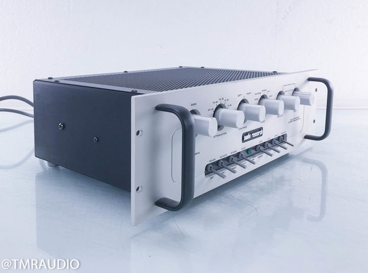 Audio Research SP14 Hybrid Tube Stereo Preamplifier; SP-14