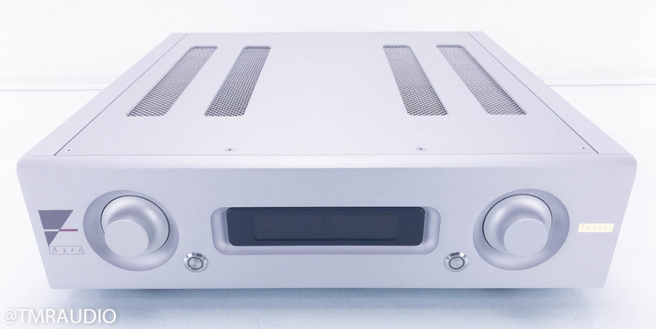 Ayre AX-5 Twenty Stereo Integrated Amplifier;  (No remote)