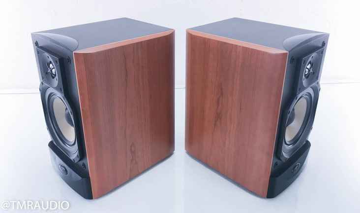 Paradigm Reference Studio 20 v.2 Bookshelf Speakers; Cherry Pair