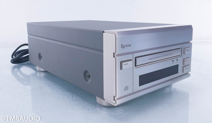 その他 TEAC CD DRIVE UNIT P-700 Esoteric P-700 CD Drive Unit