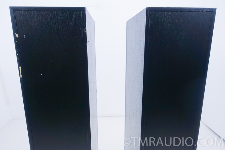 B&W 683 S2 Speakers