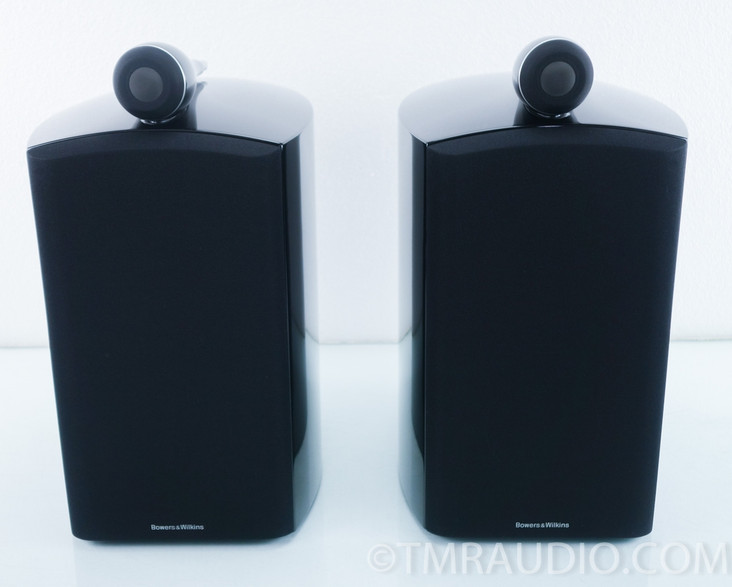 B&W 805 D2 Bookshelf Speakers; Pair Bowers & Wilkins