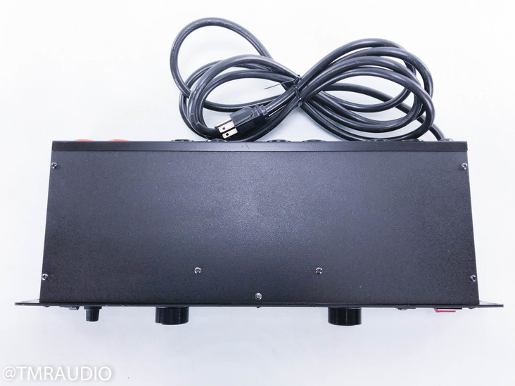 Cinepro Power Station II AC Power Line Conditioner; Rack Mount