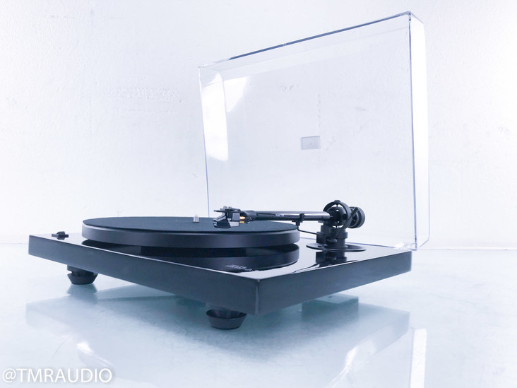 Music Hall mmf-2.3 Turntable; Spirit Cartridge