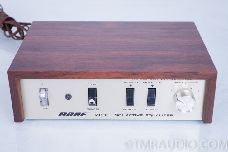 Bose 901 Series ii Speakers with Equalizer; Walnut