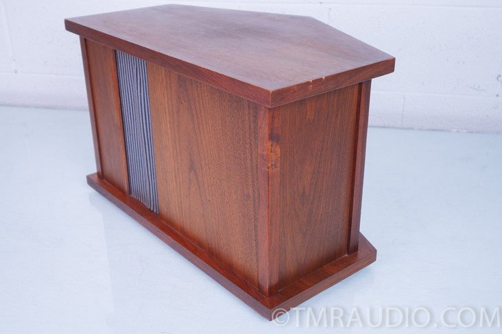 Bose 901 Series ii Speakers with Equalizer; Walnut