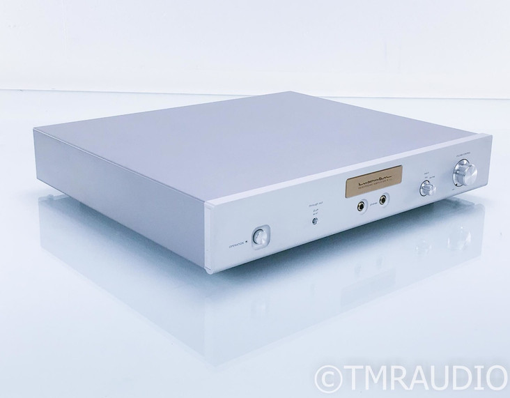 Luxman P-1u Headphone Amplifier; P1U