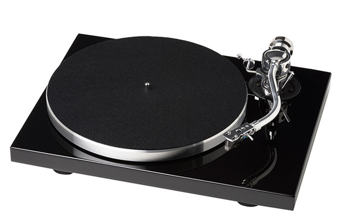 Pro-Ject 1Xpression Carbon Classic S-Shape Turntable; 2M Silver (New)