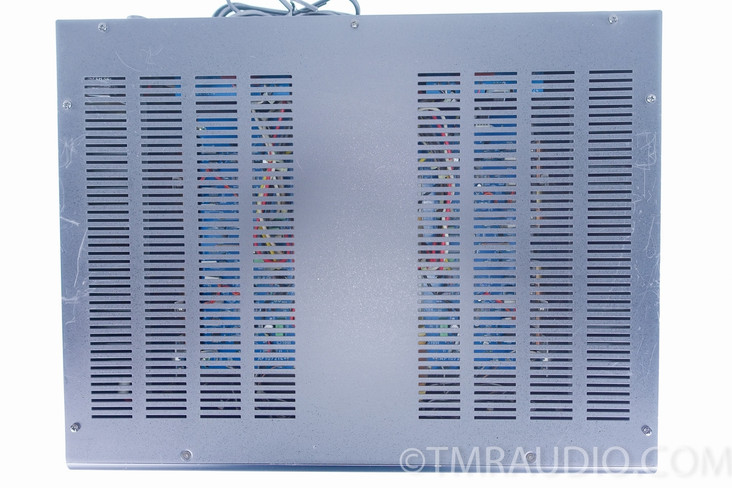 Adcom GFA-2535 4 Channel Power Amplifier