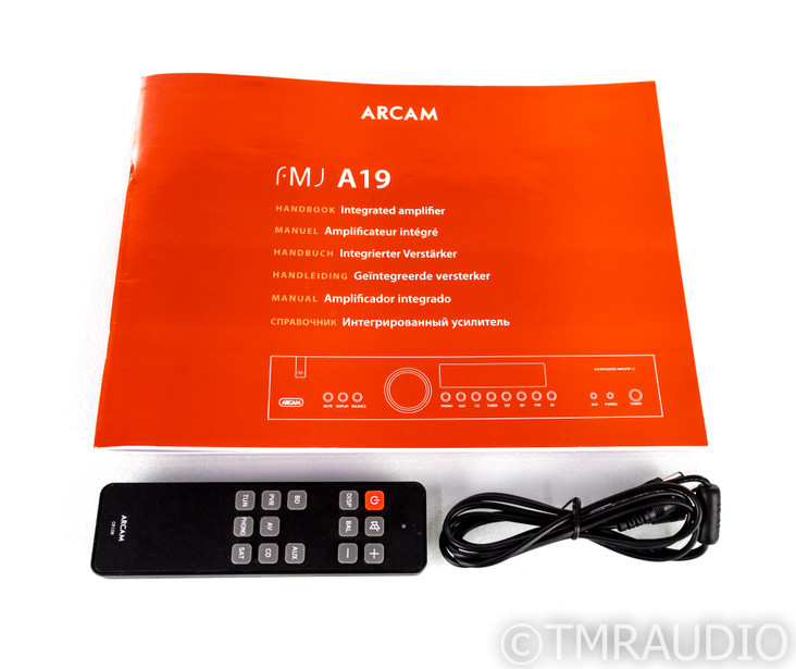 Arcam FMJ A19 Stereo Integrated Amplifier; A-19; Remote