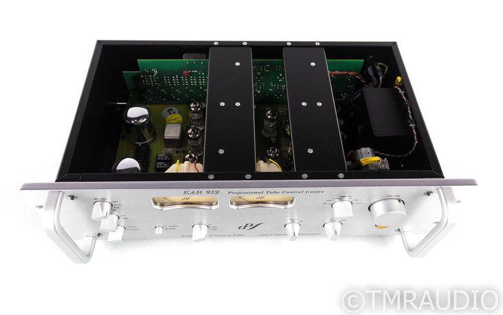 EAR Yoshino EAR 912 Stereo Tube Preamplifier; MM / MC Phono