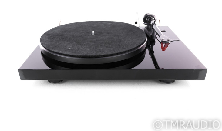 Pro-Ject Debut Carbon Belt Drive Turntable; Ortofon 2M Red Cartridge (1/3)