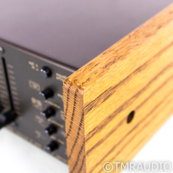 AudioControl C-25 SuperSpec Vintage Graphic Equalizer; C25