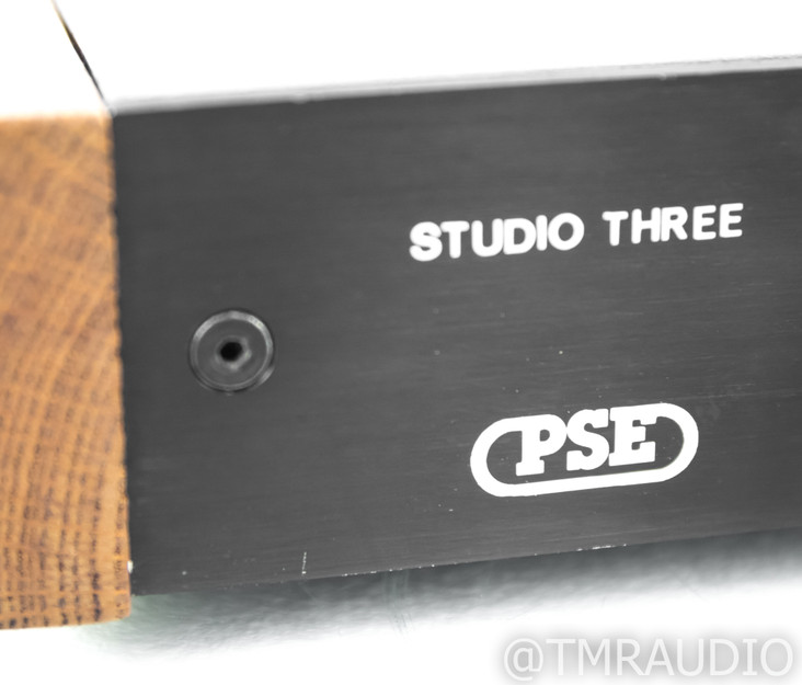 PSE Studio Three Vintage AM / FM Tuner; Studio III