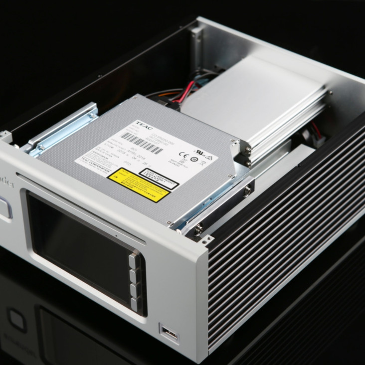 Top of Aurender ACS100