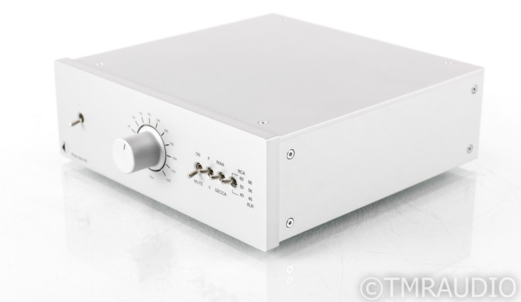 Pro-Ject Phono Box RS MM / MC Phono Preamplifier (SOLD)