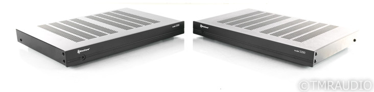 Outlaw Audio Model 2200 Mono Power Amplifier; Pair (SOLD2)