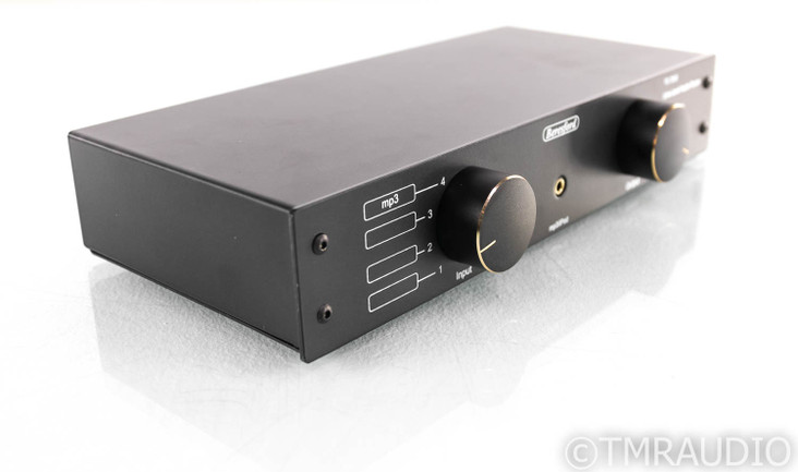 Beresford TC-7240 Line Level Passive RCA Switcher; TC7240