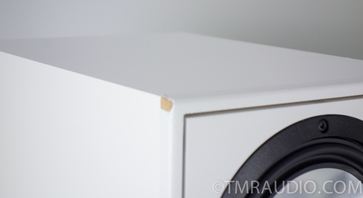 Canton GLE 490.2 Speakers; Pair White