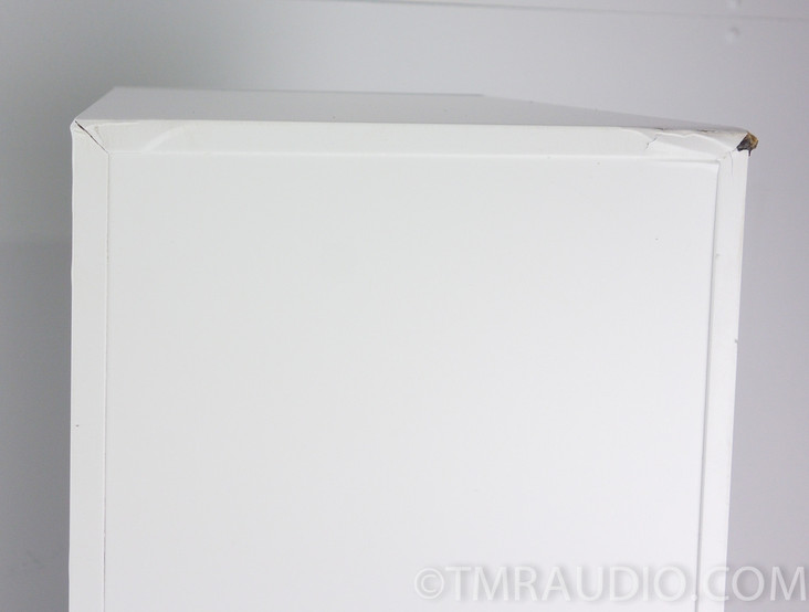 Canton GLE 490.2 Speakers; Pair White