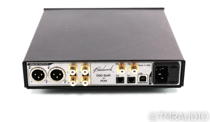Benchmark DAC2 D DAC; D/A Converter; DAC-2; Black (No Remote)