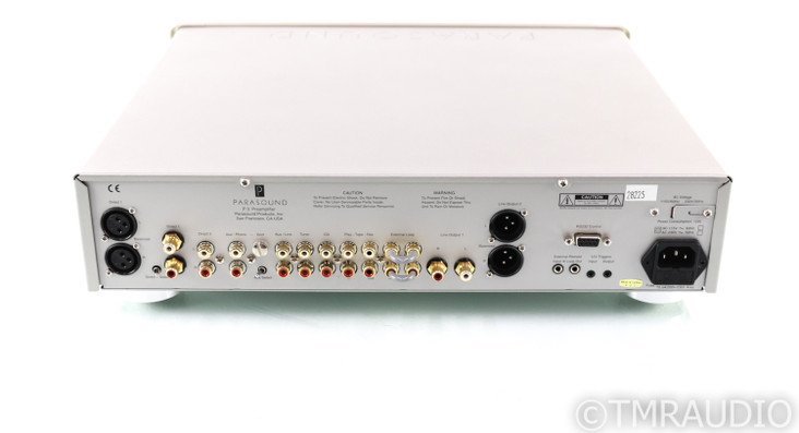 Parasound Halo P3 Stereo Preamplifier; P-3; MM Phono; Remote