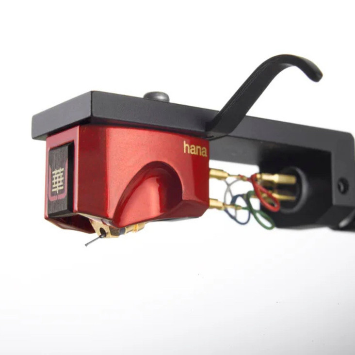 Hana Umami Red MC Cartridge mounted on tonearm