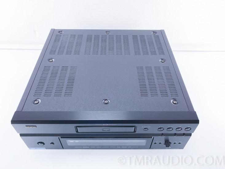 Denon DVD-5910 Universal DVD; SACD / CD Player