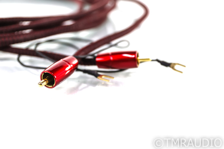 AudioQuest Irish Red Subwoofer Cable; Single 5m Interconnect