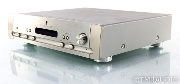 Parasound Halo P3 Stereo Preamplifier; P-3; MM Phono; Silver; Remote