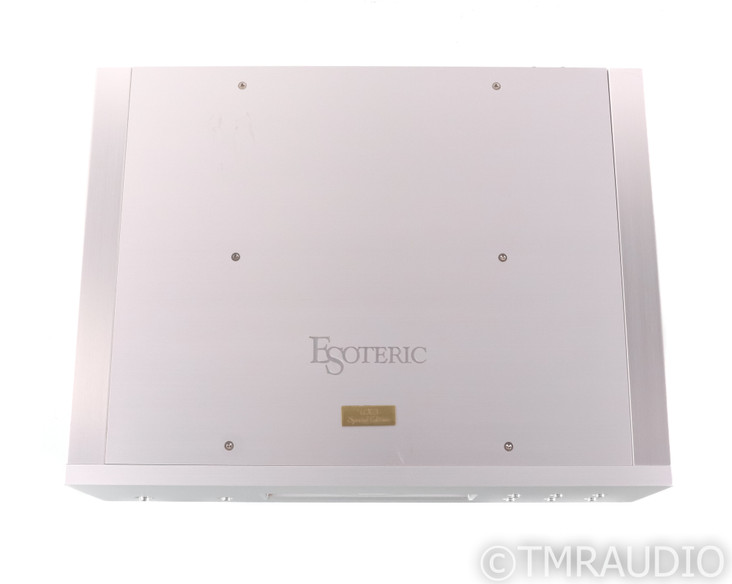 Esoteric UX-3SE SACD / CD / DVD Player; UX3 Special Edition; Silver; Remote (SOLD)