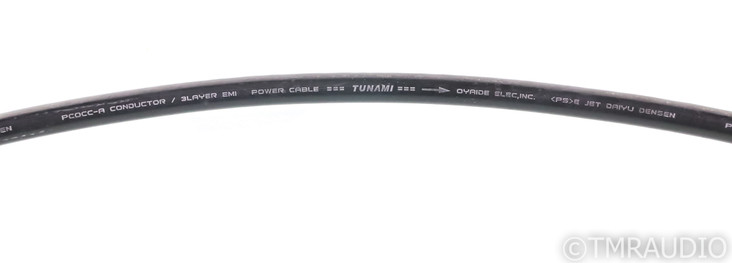 Oyaide Tunami GPX-R Power Cable; 1.8m AC Cord