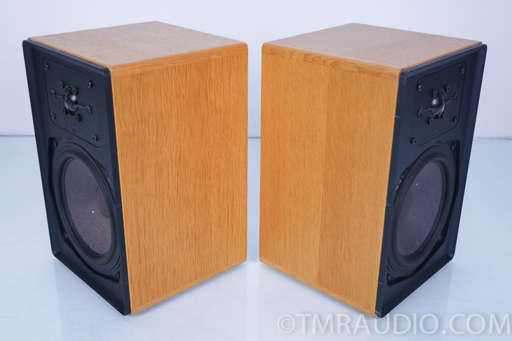 ADS a/d/s L400 Bookshelf Speakers; Nice Working Pair