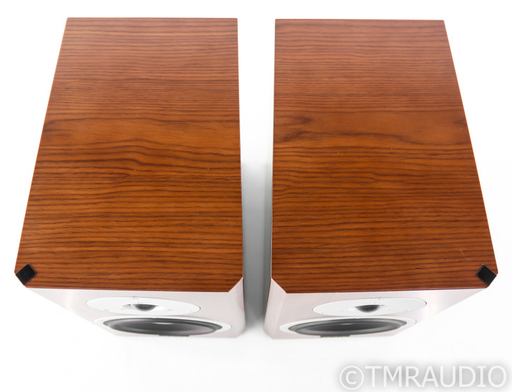 Dynaudio Focus 200 XD Bookshelf Speakers; 200XD; Satin Walnut Pair w/ Connect