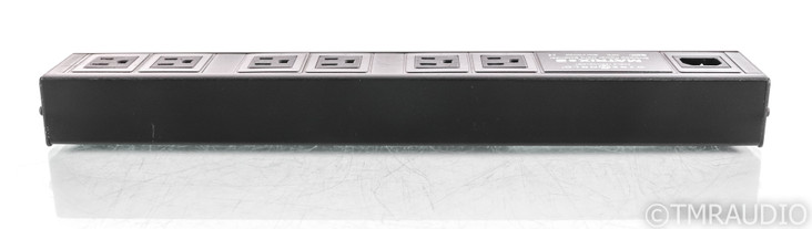 WireWorld Matrix 2 AC Power Line Distributor