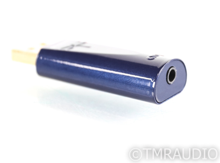 AudioQuest DragonFly Cobalt DAC / DragonTail USB-C Adapter; USB D/A Converter