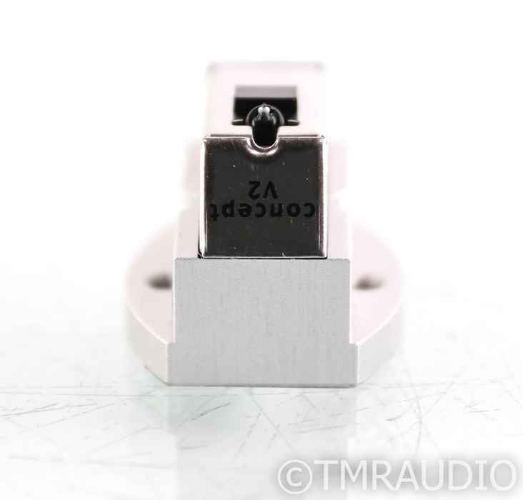 Clearaudio Concept MM V2 Moving Magnet Phono Cartridge; MM (Open Box)