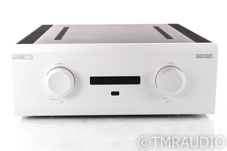 Musical Fidelity M8xi Stereo integrated Amplifier; M8-xi; Silver; Remote (SOLD)